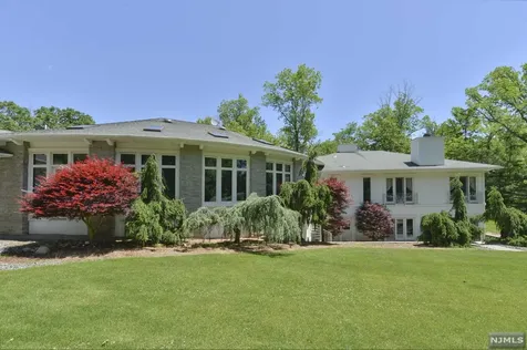 50 Rolling Ridge Road Upper Saddle River NJ 07458