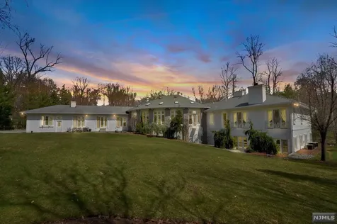 50 Rolling Ridge Road Upper Saddle River NJ 07458