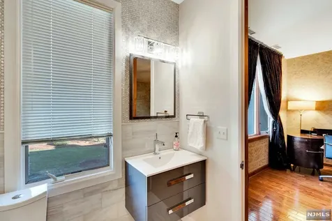 50 Rolling Ridge Road Upper Saddle River NJ 07458