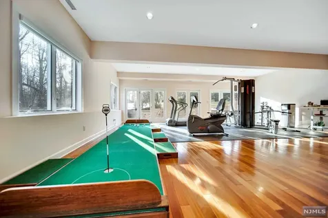 50 Rolling Ridge Road Upper Saddle River NJ 07458