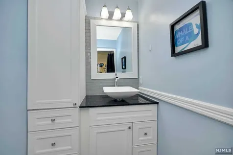 31 Elinora Drive Wanaque NJ 07465