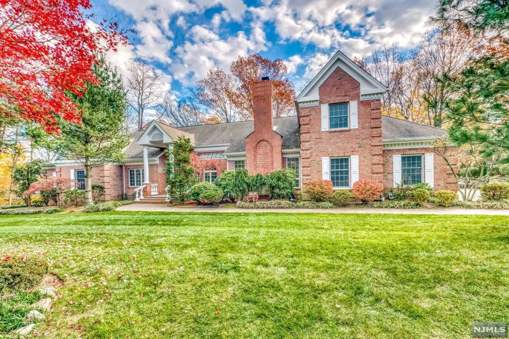 28 Seminary Drive Mahwah NJ 07430
