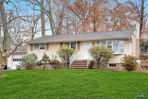 741 Taylor Avenue Twp Of Washington NJ 07676