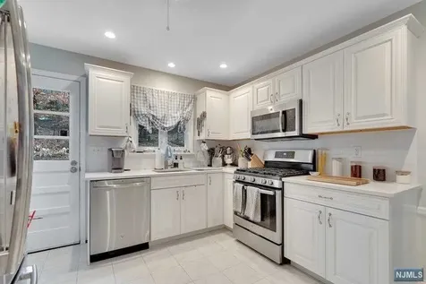 741 Taylor Avenue Twp Of Washington NJ 07676