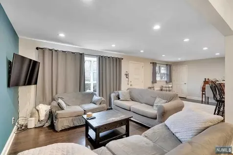 741 Taylor Avenue Twp Of Washington NJ 07676