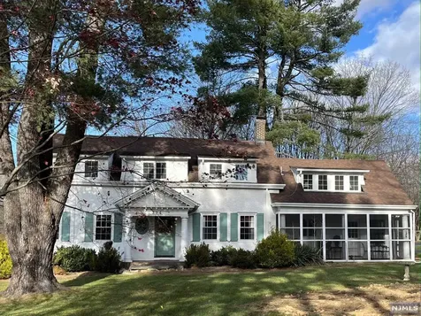 726 Ramapo Valley Road Oakland NJ 07436
