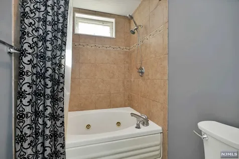 515 Connie Avenue Franklin Lakes NJ 07417
