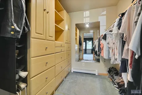 515 Connie Avenue Franklin Lakes NJ 07417