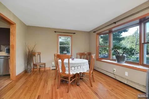 515 Connie Avenue Franklin Lakes NJ 07417