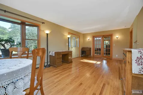 515 Connie Avenue Franklin Lakes NJ 07417
