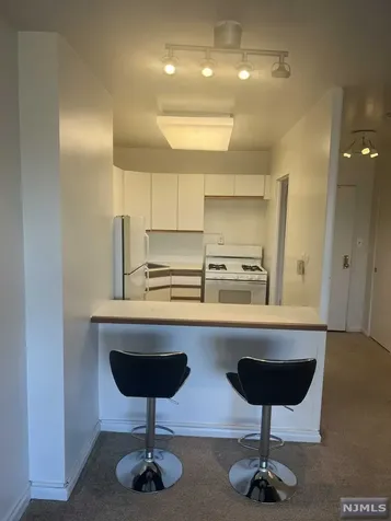 285 Aycrigg Avenue Passaic NJ 07055