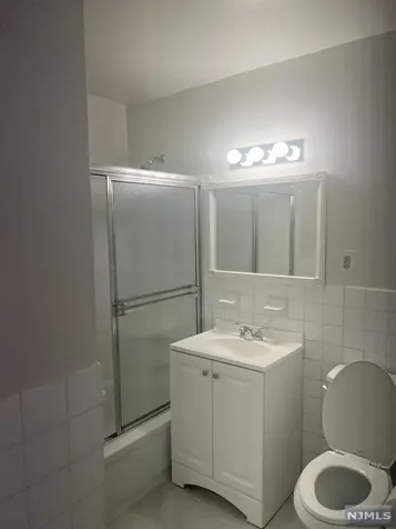 285 Aycrigg Avenue Passaic NJ 07055