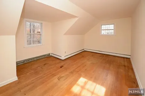 9 Fox Hedge Road Saddle River NJ 07458