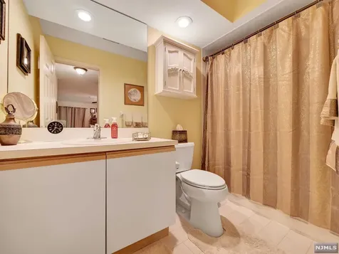 261 Cambridge Drive Ramsey NJ 07446