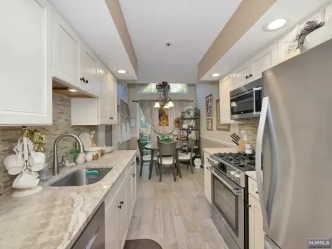 261 Cambridge Drive Ramsey NJ 07446