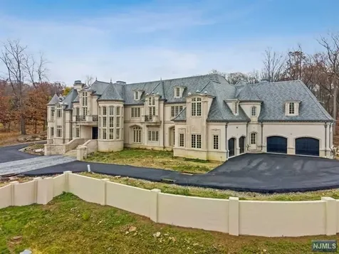 10 Frick Drive Alpine NJ 07620