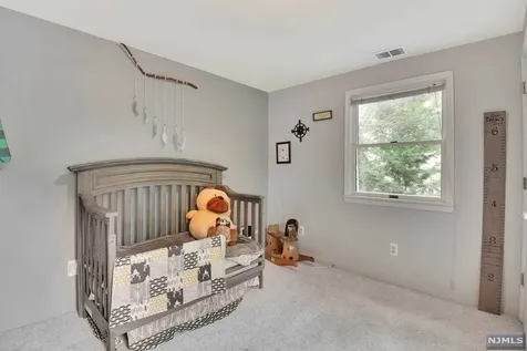 63 Magnolia Avenue Hillsdale NJ 07642