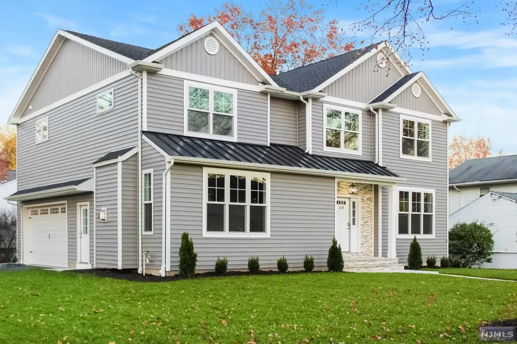 268 Mchenry Drive Paramus NJ 07652