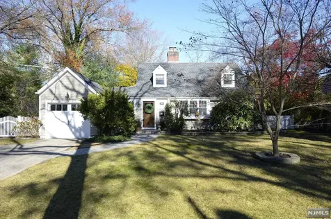 307 Kensington Drive Ridgewood NJ 07450