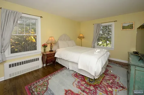 307 Kensington Drive Ridgewood NJ 07450