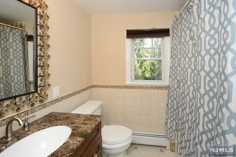 307 Kensington Drive Ridgewood NJ 07450