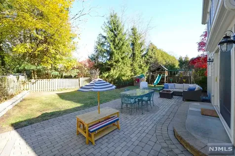 307 Kensington Drive Ridgewood NJ 07450