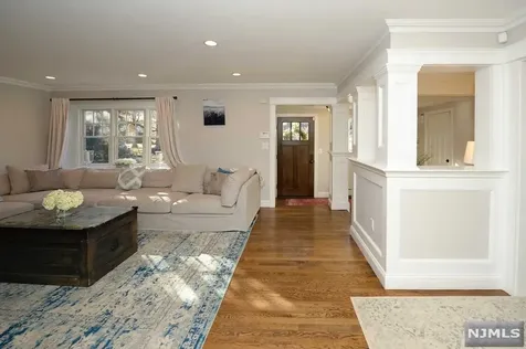 307 Kensington Drive Ridgewood NJ 07450