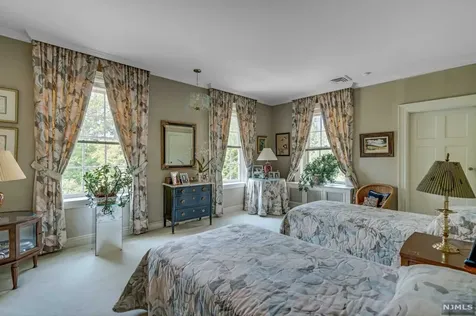 320 Mountain Road Englewood NJ 07631
