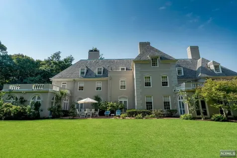 320 Mountain Road Englewood NJ 07631