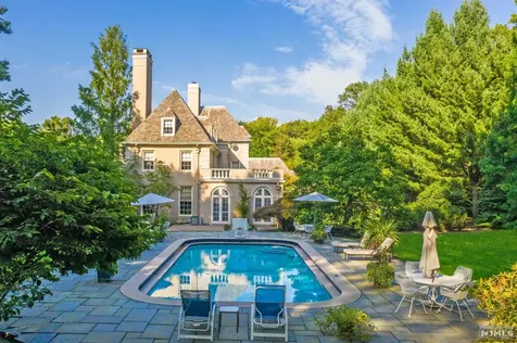 320 Mountain Road Englewood NJ 07631