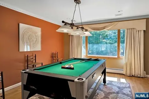 151 Donnybrook Drive Allendale NJ 07401