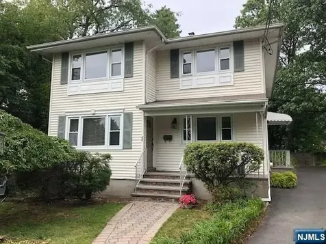66 Leone Court Ridgewood NJ 07450