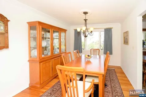 253 Jeffer Street Ridgewood NJ 07450