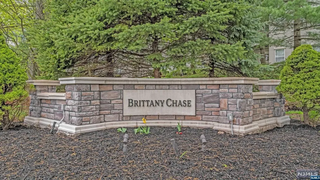 1209 Brittany Drive Wayne NJ 07470