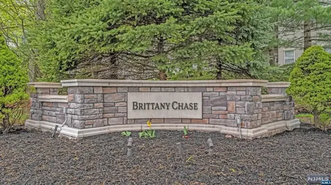 1209 Brittany Drive Wayne NJ 07470