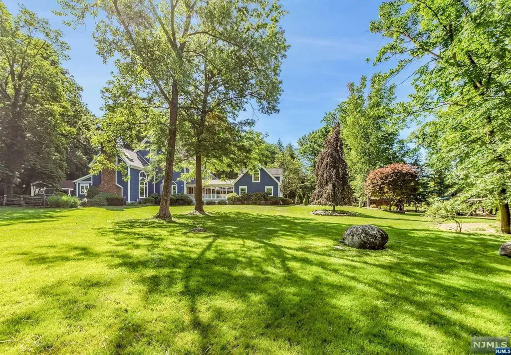 176 Forest Road Allendale NJ 07401