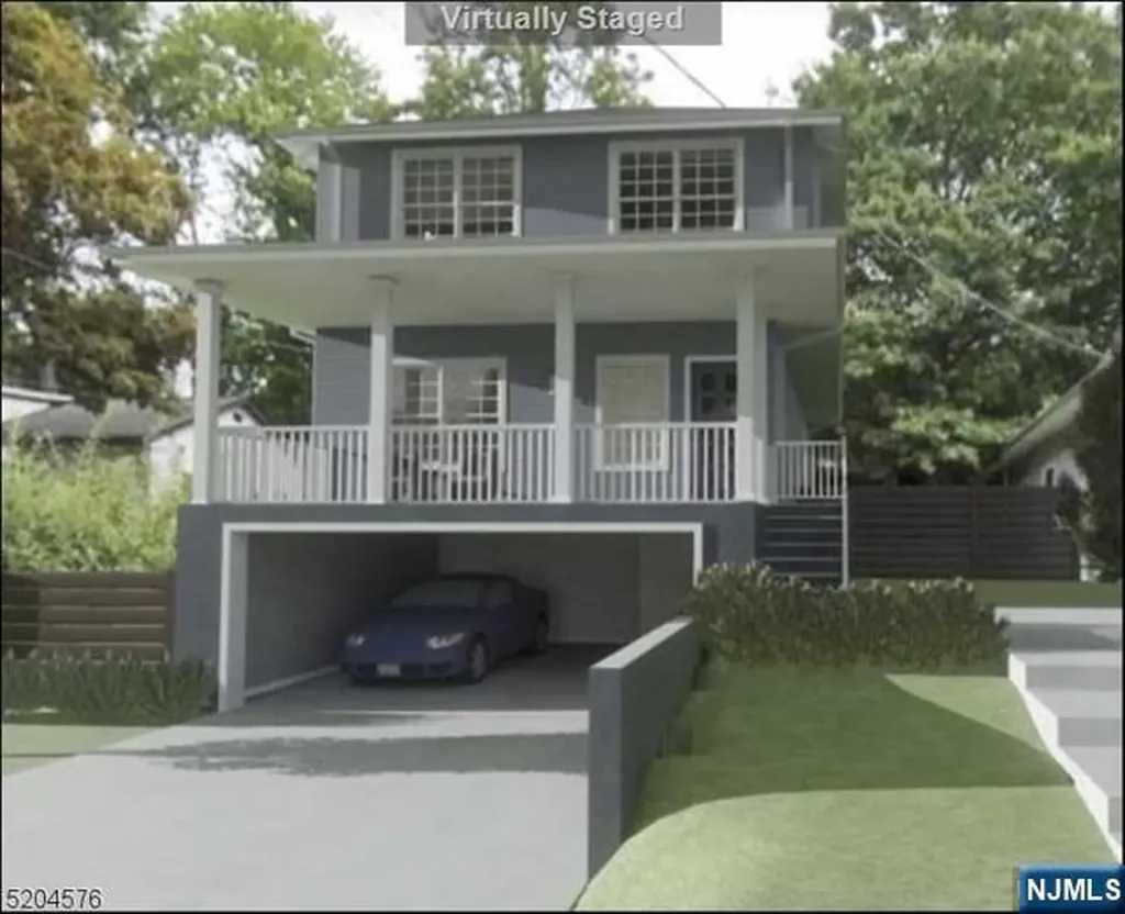 382 Saint Cloud Avenue West Orange NJ 07052