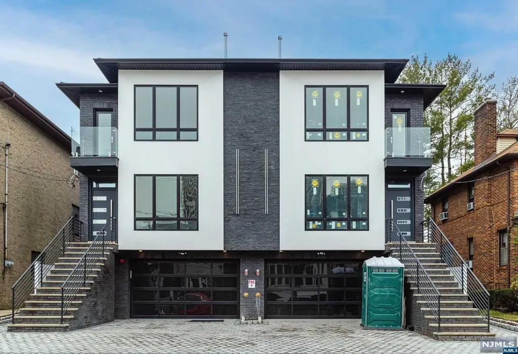 42 Lafayette Avenue Cliffside Park NJ 07010