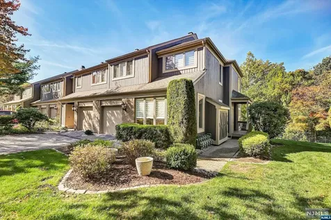 289 Vista View Drive Mahwah NJ 07430