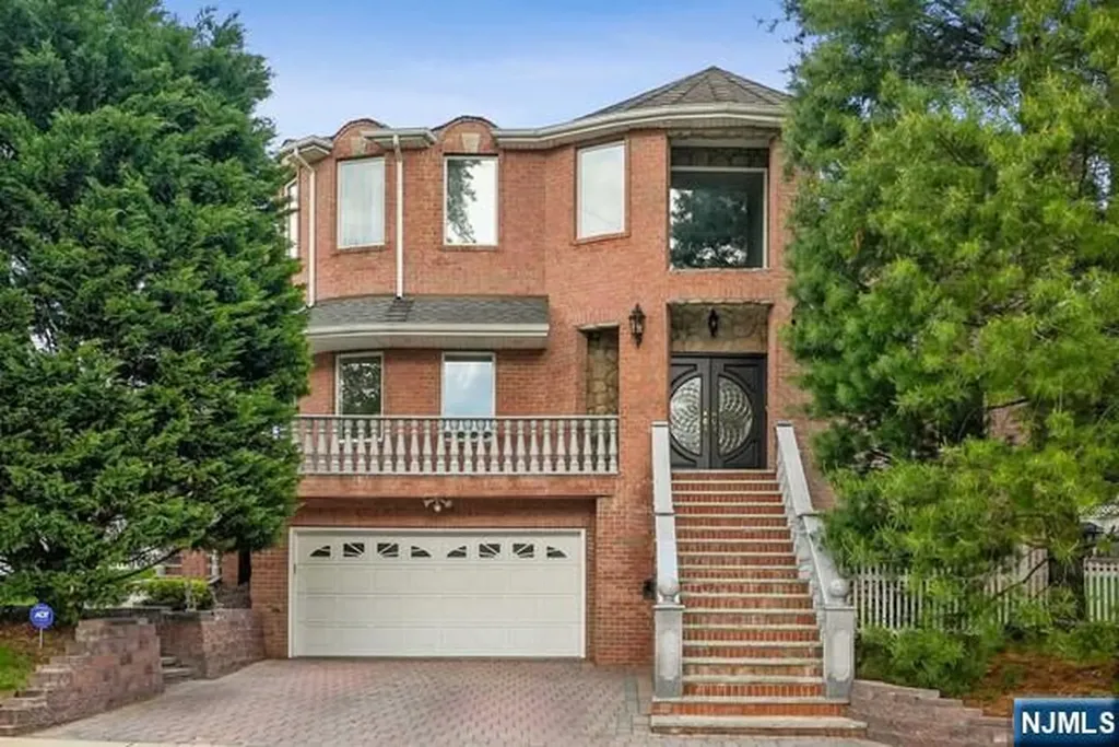 719 Cypress Street New Milford NJ 07646