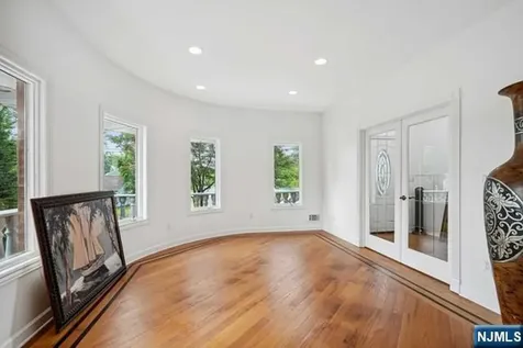 719 Cypress Street New Milford NJ 07646