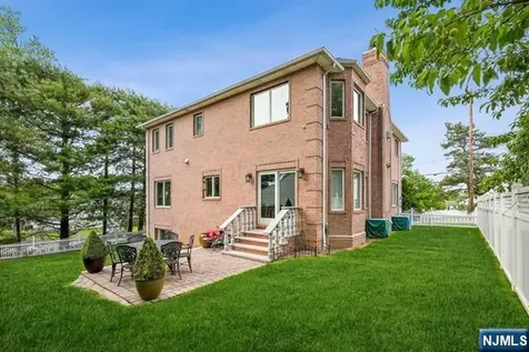 719 Cypress Street New Milford NJ 07646