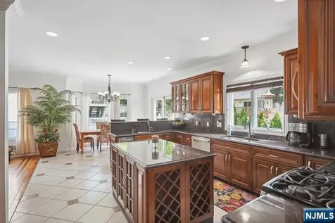 719 Cypress Street New Milford NJ 07646