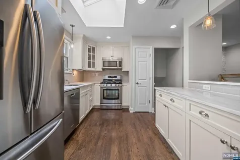 23 Hampshire Road Paramus NJ 07652