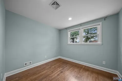 23 Hampshire Road Paramus NJ 07652