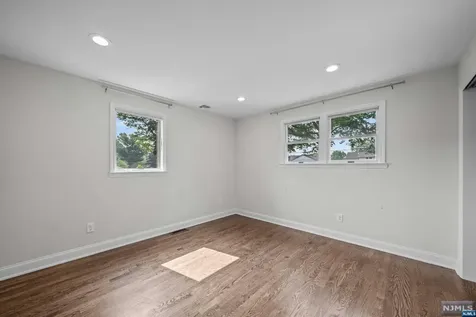 23 Hampshire Road Paramus NJ 07652