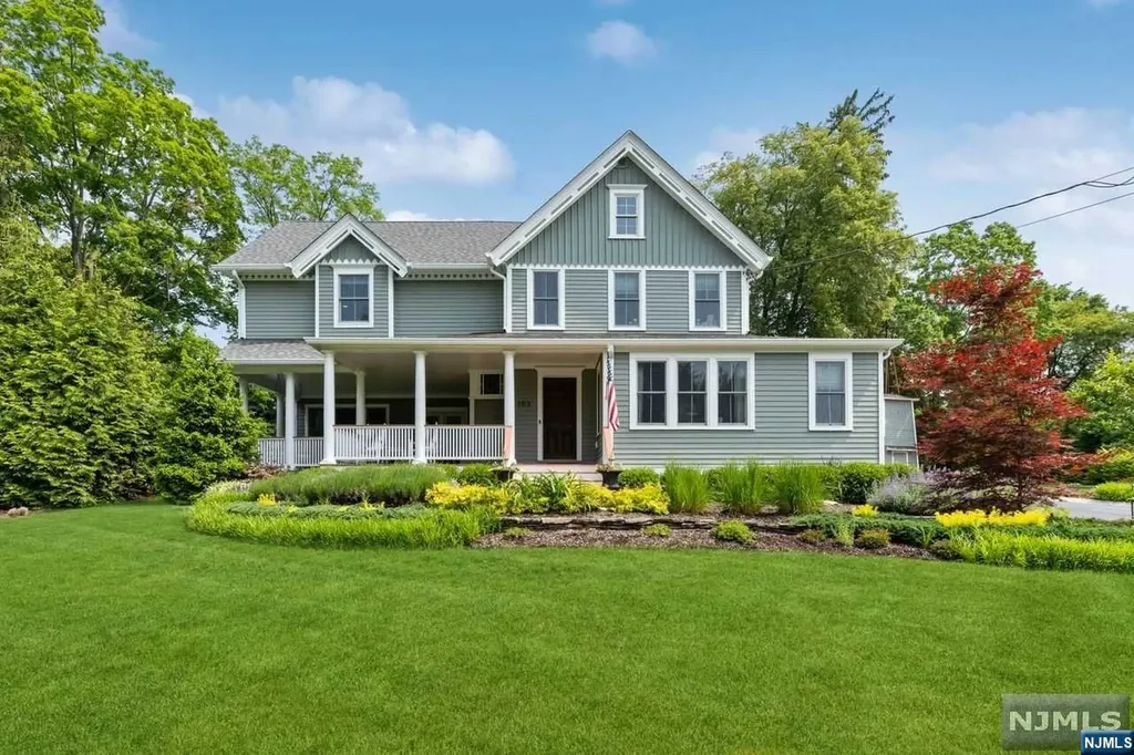 363 Spring Avenue Ridgewood NJ 07450