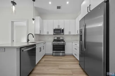 1 Union Avenue Cresskill NJ 07626