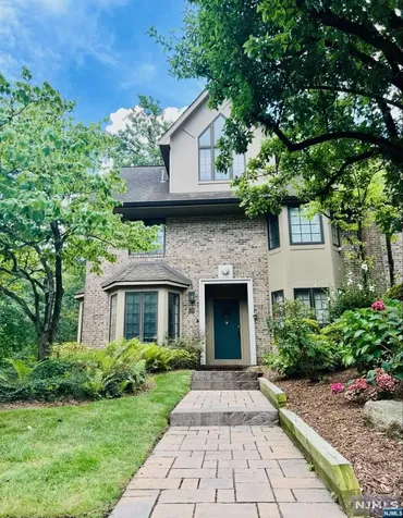 23 Sherwood Downs Park Ridge NJ 07656