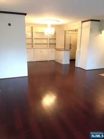 2137 Isabelle Court Mahwah NJ 07430